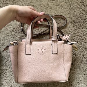 Tory Burch Thea pink crossbody bag, barely used.